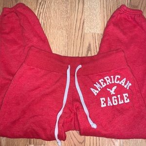 Red American Eagle jogger/sweatpants